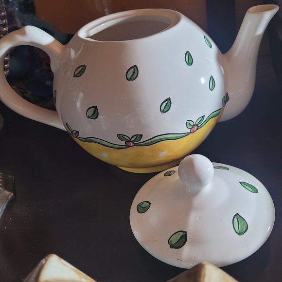 Tea pot - Picture 4 of 8